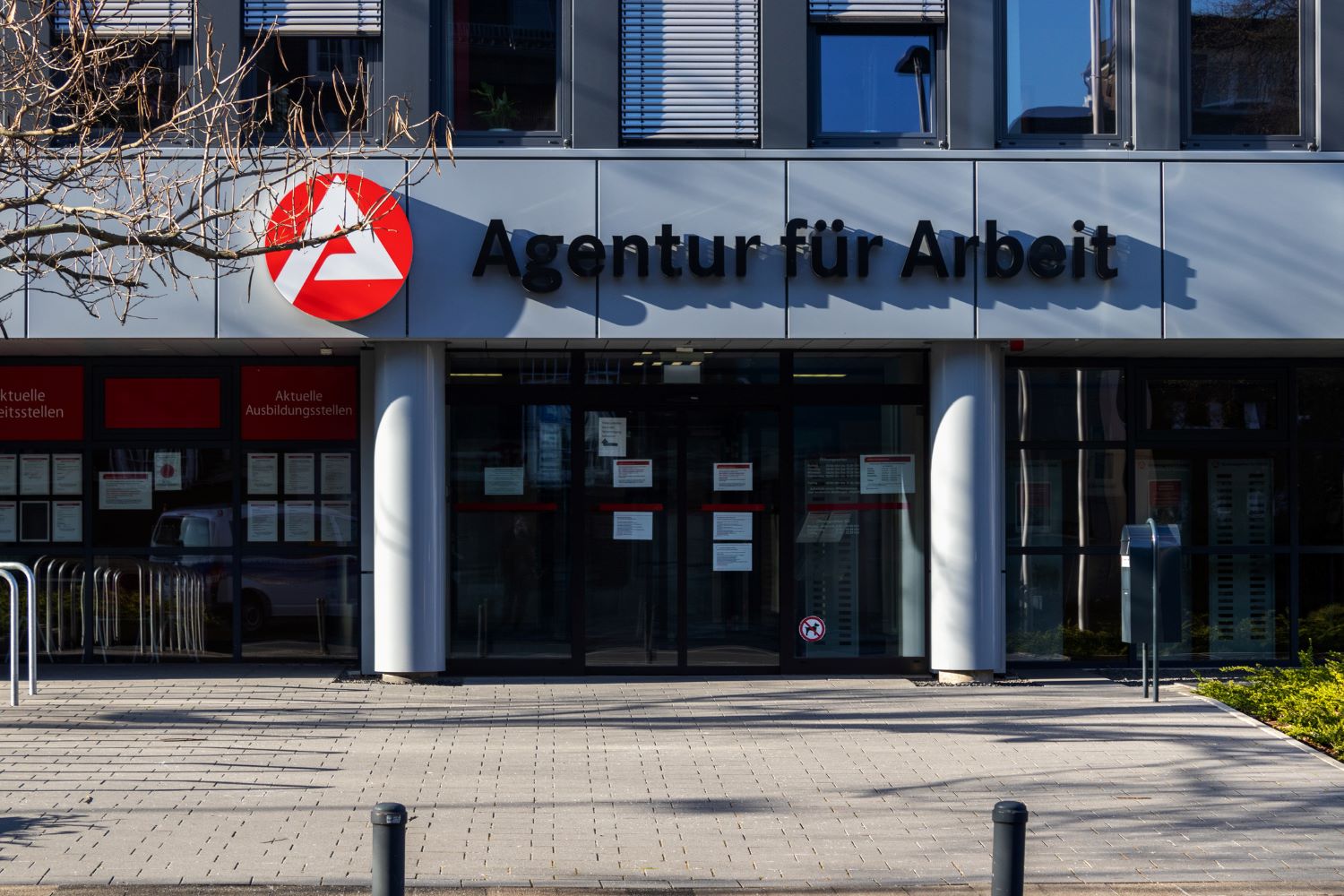 agentur für arbeit istock 1250700983 UBW Einzellizenz