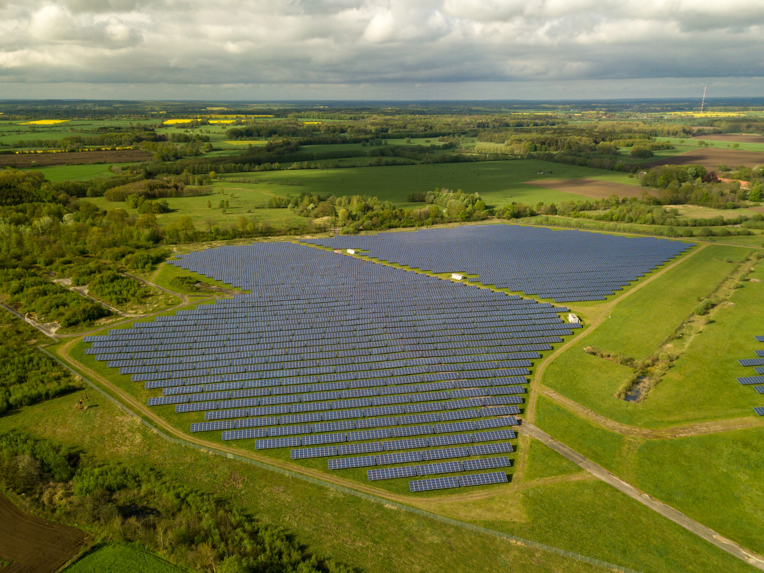 droneshot,of,green,electricity,produced,by,solar,panels,in,germany.