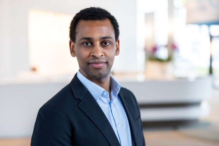 Senai Mahari